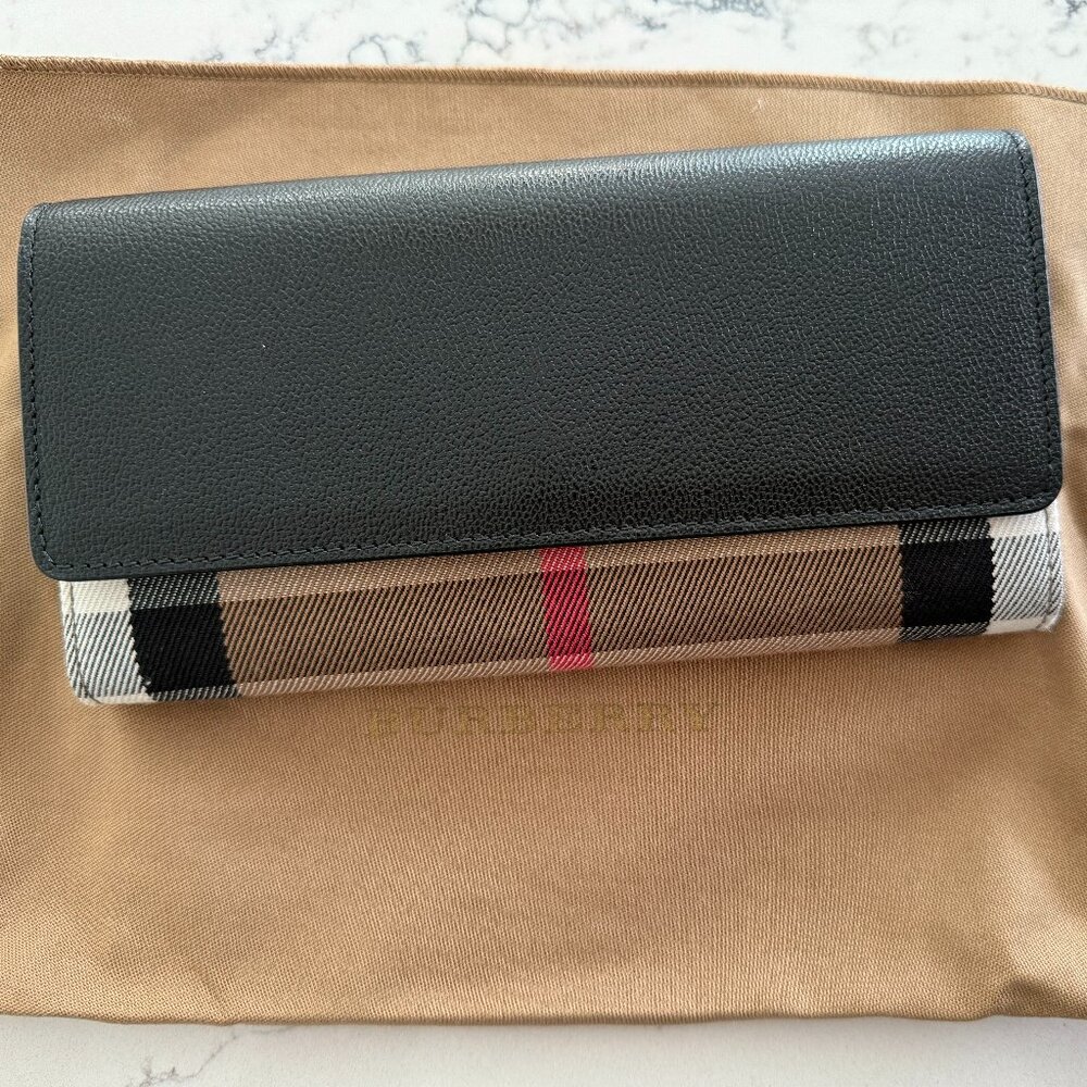 Burberry Coated Canvas and Leather Wallet/Black